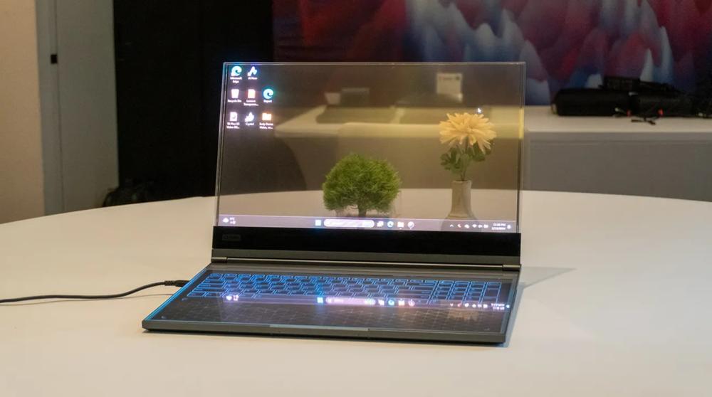 Portátil con pantalla transparente de Lenovo: El futuro de la computación que ya podemos ver